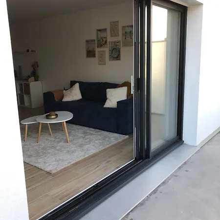 Cosy A 100m De La Apartment *