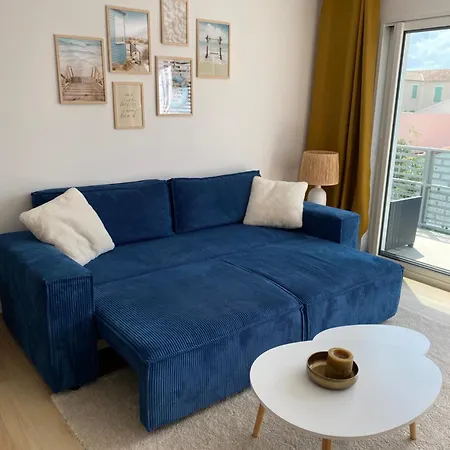 Cosy A 100m De La