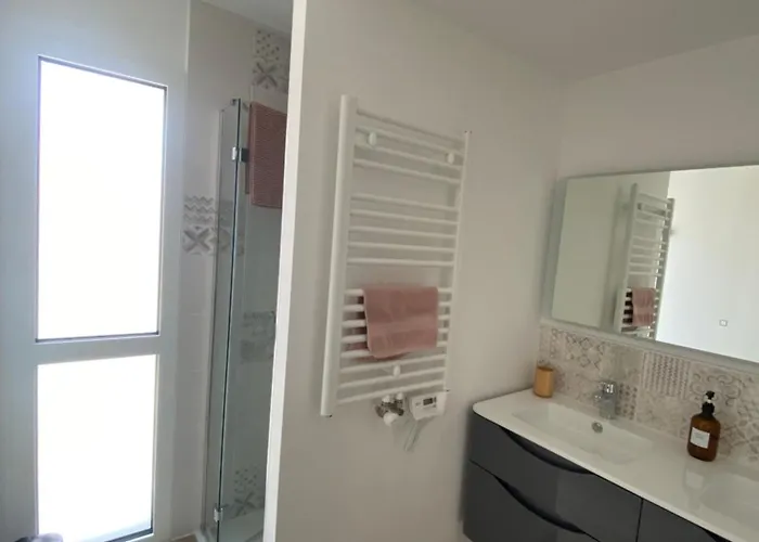 Cosy A 100m De La Apartment